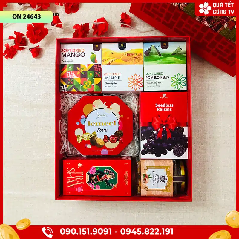 Hộp quà Tết 2024 - QN24643 1 mời quý khách ghé thăm quatetcongty.com để mua sản phẩm chính hãng