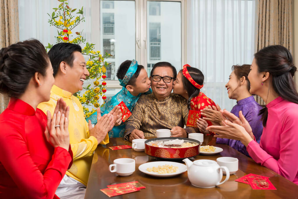 Tết Nguyên Đán qua các vùng miền – Bức tranh đa sắc của văn hóa Việt (6) Tết Nguyên Đán qua các vùng miền – Bức tranh đa sắc của văn hóa Việt (6)